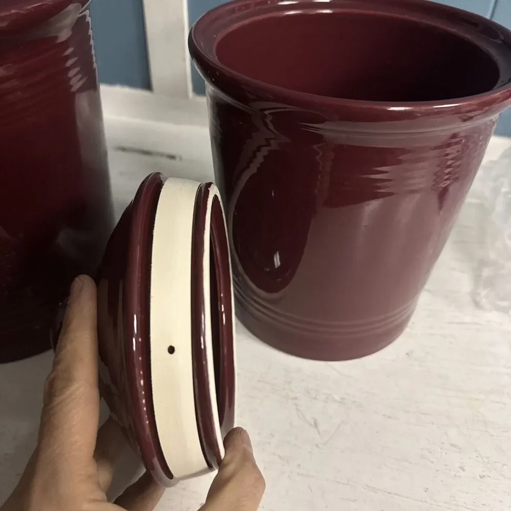 Set Of 2 Fiesta Ware Canister Cinnabar Retired EUC Ceramic Burgundy‎ Fiesta Ware